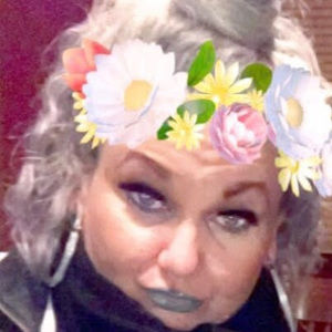 Meet your Posher, Kelli